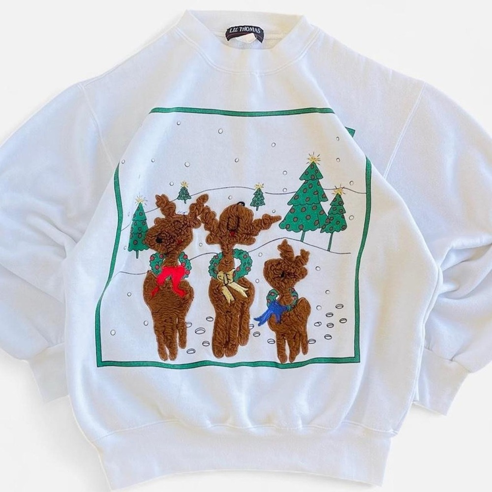 Vintage Liz Thomas Fuzzy Festive Christmas Reindeer Sweatshirt Sweater